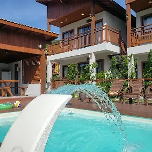  Inn Rosa Maria
